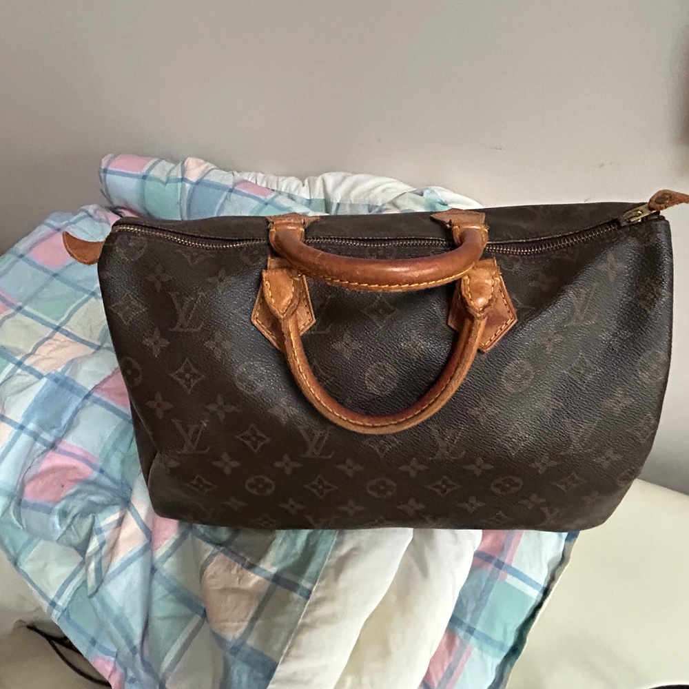 Louis Vuitton Speedy 35 ๐ซถ๐ผ๐ซถ๐ผ - Picture 9 of 13